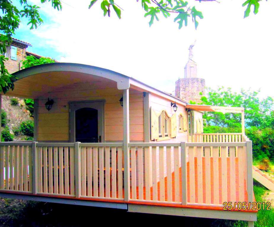 ホテル Le Castel Du Mont Boise モンブシェ＝シュル＝ジャブロン 部屋 写真
